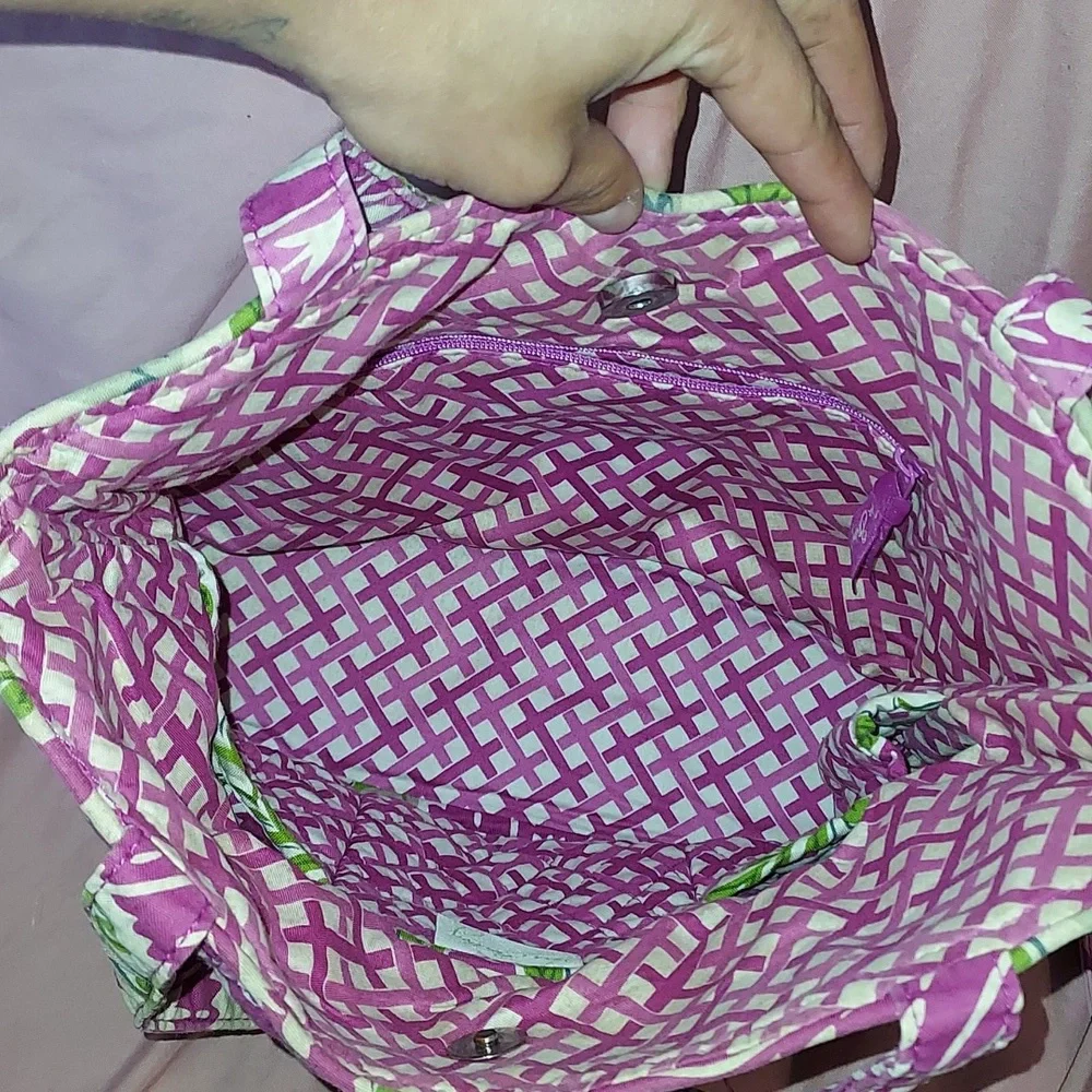 Purses - Picture 4 of 4